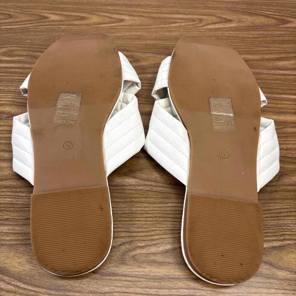 Sheln White Sandals Size 6.5 - Picture 5 of 5